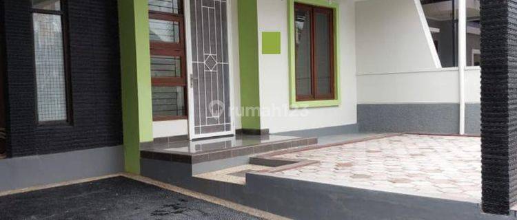 Rumah 3+1 Kamar Ufurnished Di Pesona Khayangan Dibawah Harga Strategis 1