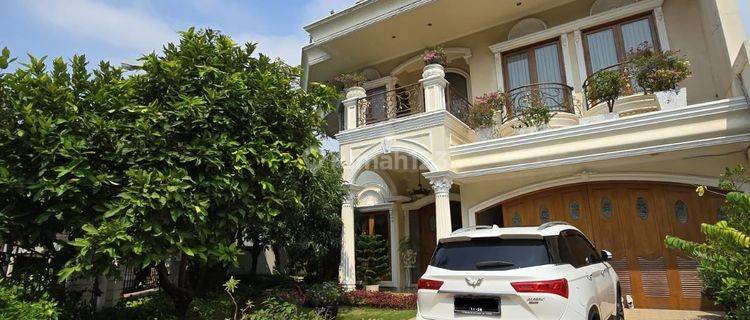 Rumah Bergaya Klasik di Pantai Mutiara Pluit 1