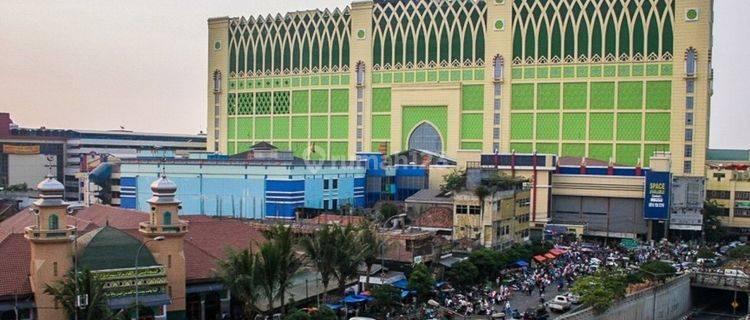 Kios Pasar Tanah Abang Blok B, Lantai Bawah 1