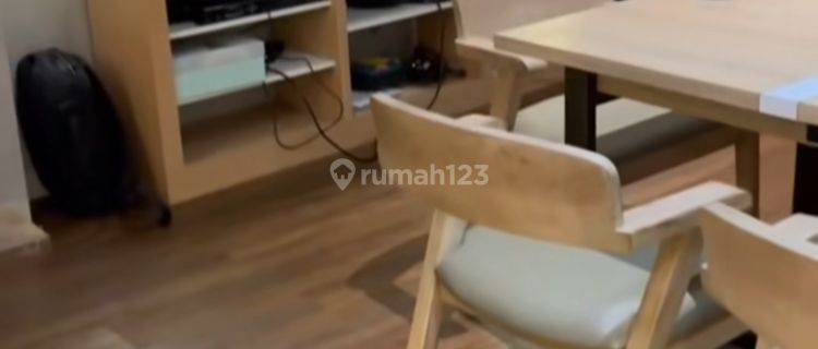 Gedung 4 Lantai Mainroad Cocok Utk Rmh Makan Kantor Bank Tmpt Kursus Dll 1