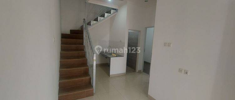 Rumah Baru 2 Lantai town house di Jl H. ALPI Bandung 1