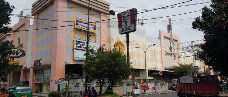 Ruang Usaha Kios Di Cimahi Mall Jl. Gandawijaya, Cimahi 1
