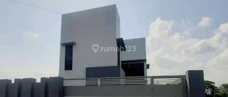 Rumah 2 Lantai Semi Villa Di Parangtritis Yogyakarta 1