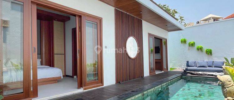 Modern Villa Canggu Hanya 10 Menit Ke Pantai Batubolong. 1