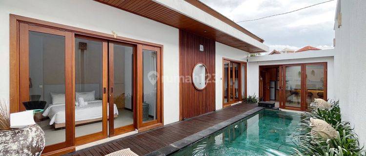 Modern Tropical Villa Canggu 10 Mins To Batubolong Beach 1