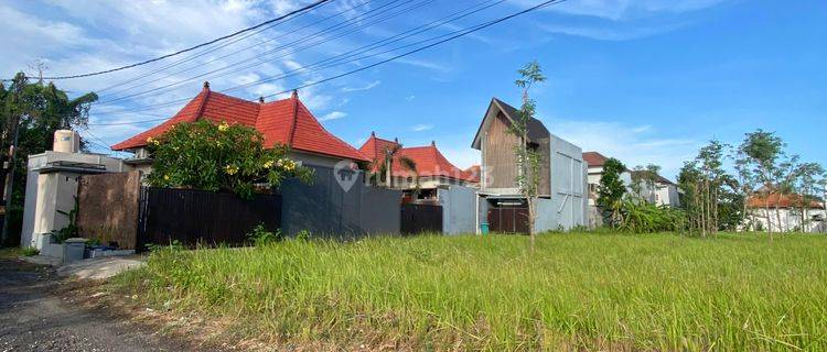 Dijual Tanah Plot Kecil Lingkungan Villa di Jimbaran 1