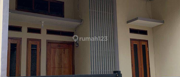 Rumah Dijual di Citayam Lokasi Strategis Nempel Jalan Raya  1