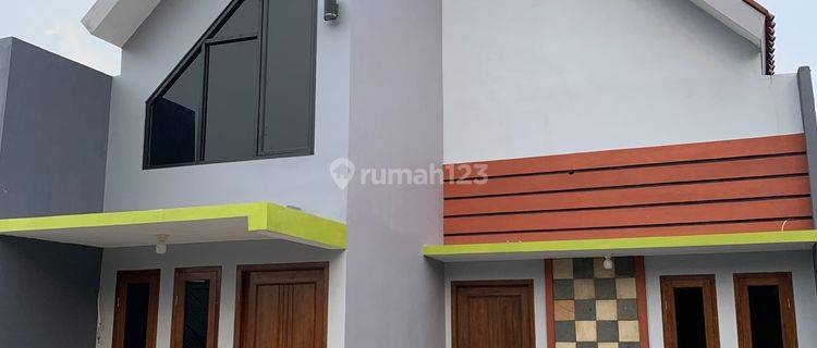 Rumah Dijual di Depok Lokasi Strategis Nempel Jalan Raya  1