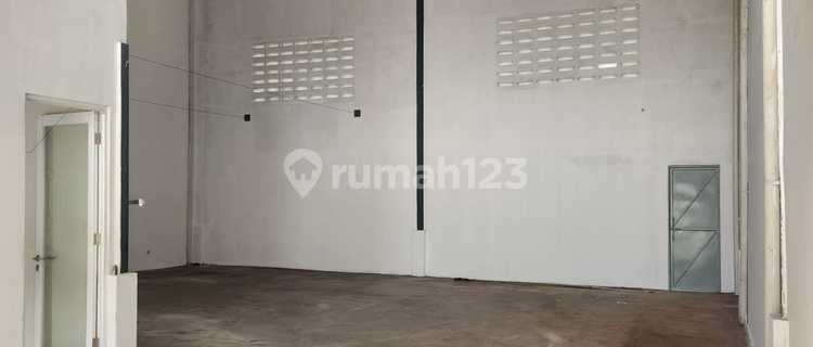 Rent Warehouse and Office at Bizpoint Cikupa Tangerang 1