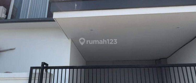 Rumah Baru Modern Siap Huni Dekat Ke Sanur  1