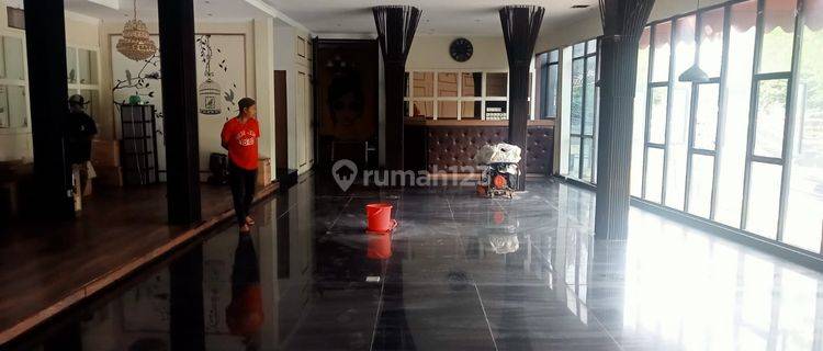 Tempat Usaha di Jalan Wastukencana Lokasi Strategis 1