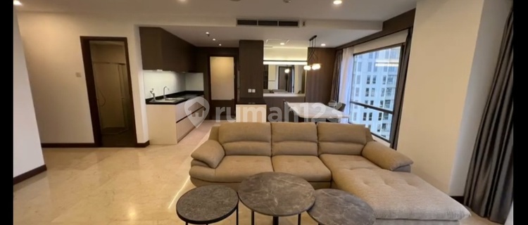 For rent: 3-bedroom apartment, well-furnished. 1