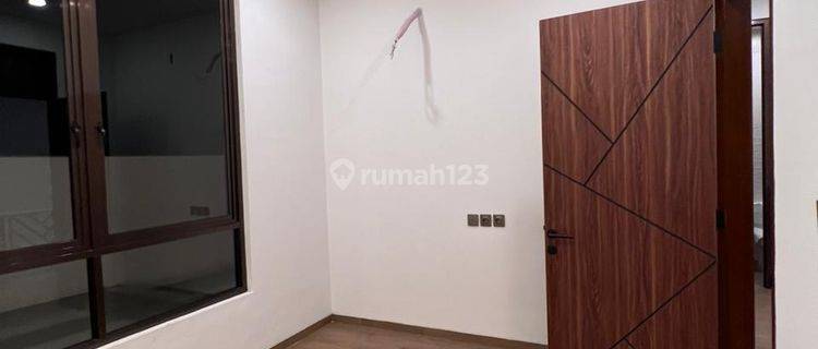 Rumah Dijual Baru Modern Nyaman di Setra Sari  1