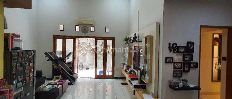 Rumah MInimalis Cantik di Taman Holis Indah 1