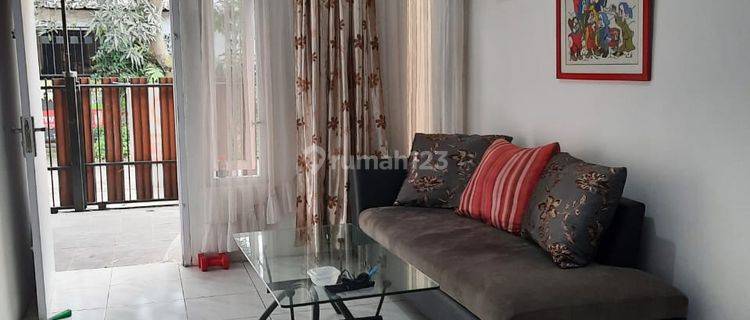 rumah minimalis cantik di taman holis indah 1 1