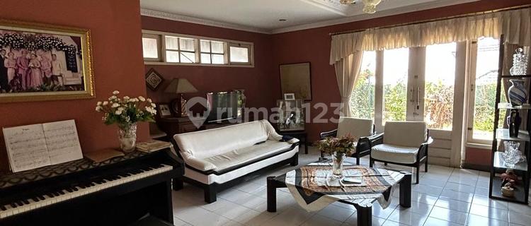 rumah cantik di kompleks ligar lingkungan nyaman asri segar sejuk 1
