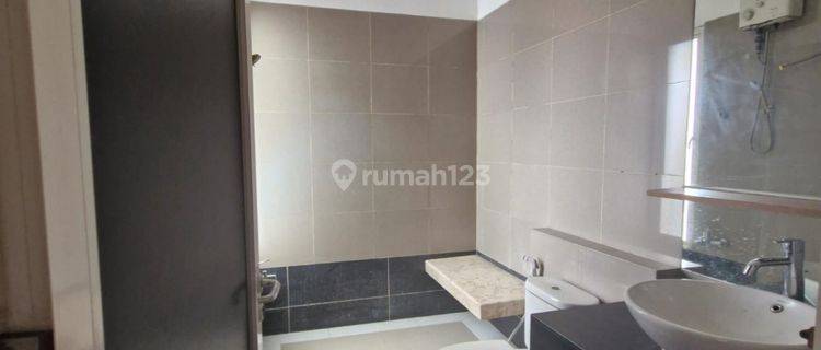 Rumah Murah Di Grisenda, Luas 99 M2, Semi Furnished, Min 2 Thn 1