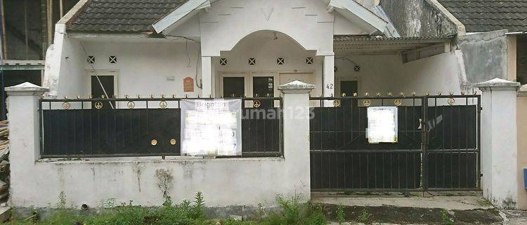 Rumah 1lantai Unfurnish Akses 2 mobil Area Purwantoro Malang 1