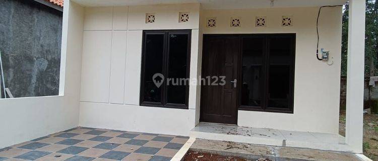 RUMAH  BARU CLUSTER DI TAMAN KANDRI GUNUNGPATI 1