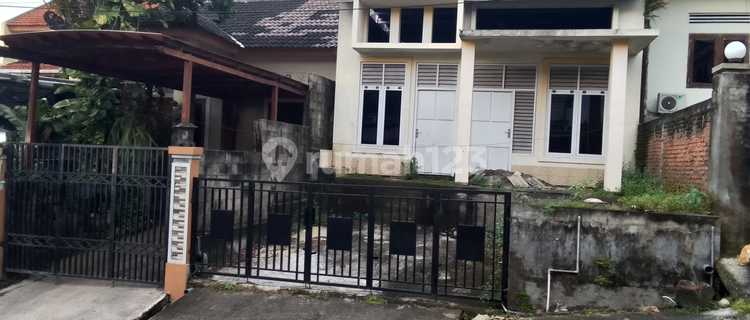 For Sale House on Beringin Ngalian Main Road Side 1