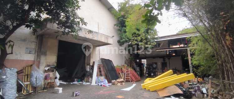 Warehouse for Sale in City Center SHM Ready to Use in West Semarang 1