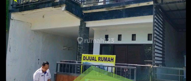 Jual Rumah Murah Tingkat 3 Kamar Batu Bulan Sukawati Gianyar Bali 1