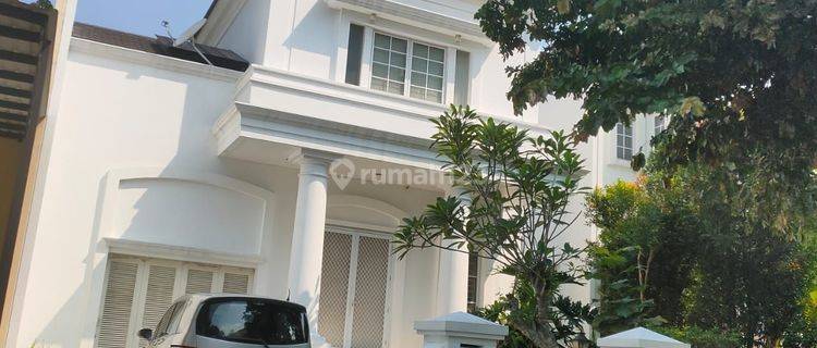 Rumah full furnish kolam renang De Maja BSD 1