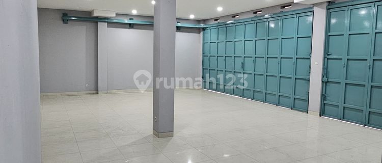 Ruko Bagus 2.5 Lantai Strategis Bersih Siap Pakai Di Mainroad Lembang 1