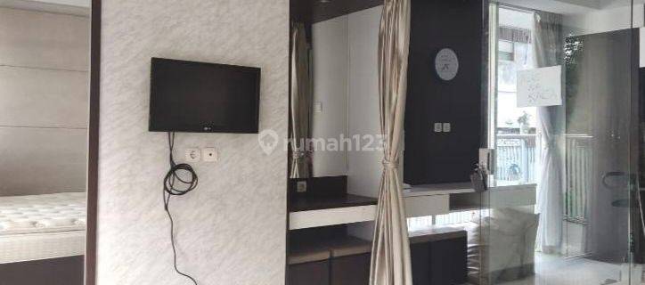 Dijual Cepat Apartemen Dago Suites 2 Bedroom, Lantai Bawah 1