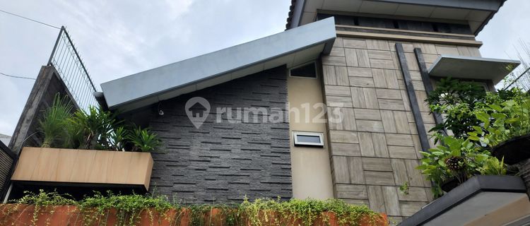 Luxury Boarding House in Pondok Indah Close to Facilities