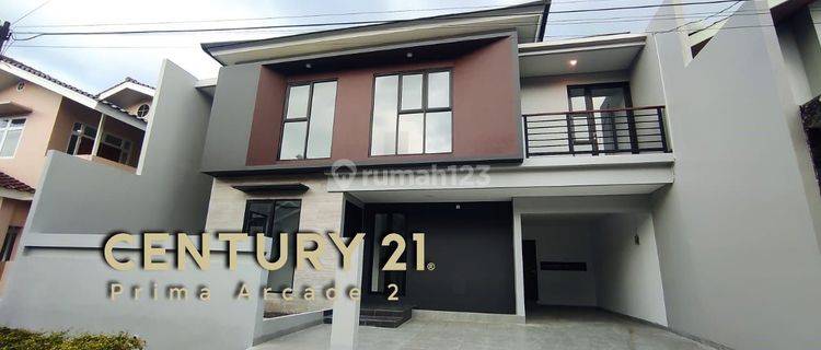 Rumah Brand New 2 Lantai Di Sektor 9 1