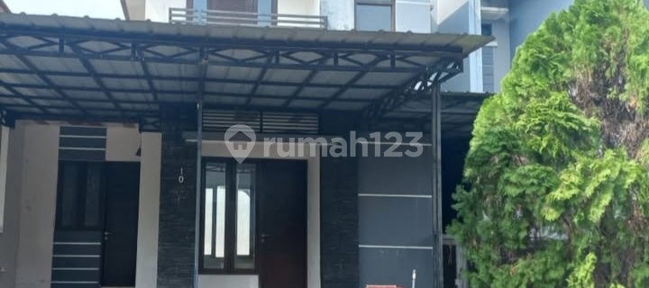 Rumah Mewah 2 Lantai Pegambiran Resident 1
