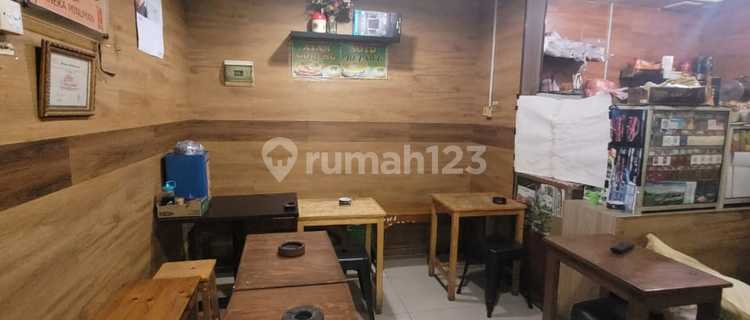 Dijual Kios Gandeng WTC  1