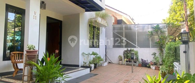 For Sale Nice House with SHM!! in BSD Kencana Loka 1