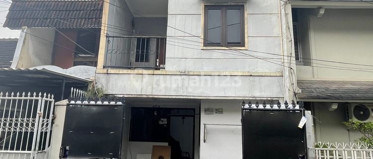Frans Cen Rumah di Tanjung Duren..jln Lebar 1