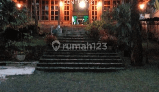 Villa in Ngasem Raya Area, Pudak Payung, Semarang 1
