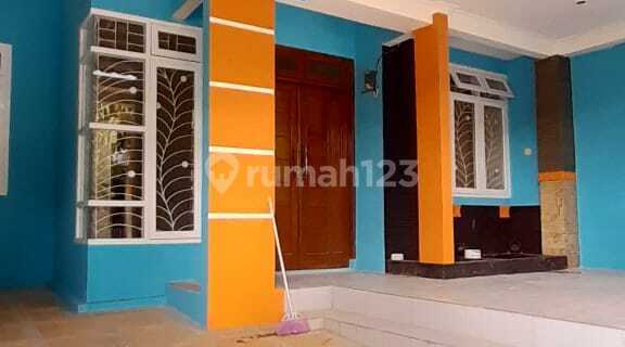 Disewakan Rumah 5 Kamar Di Widya Asri Ciracas 1