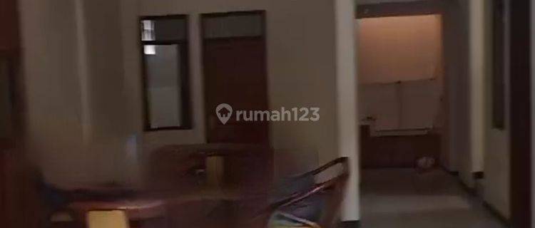 Rumah Kost Strategis 3 Lantai Dekat Unpas Dan Unla Lengkong Bandung  1