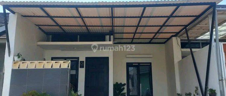 Rumah Baru Exclusive Free Design Siap Bangun 1