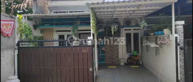 Dijual murah Rumah pinggir jalan tol Cijago  1