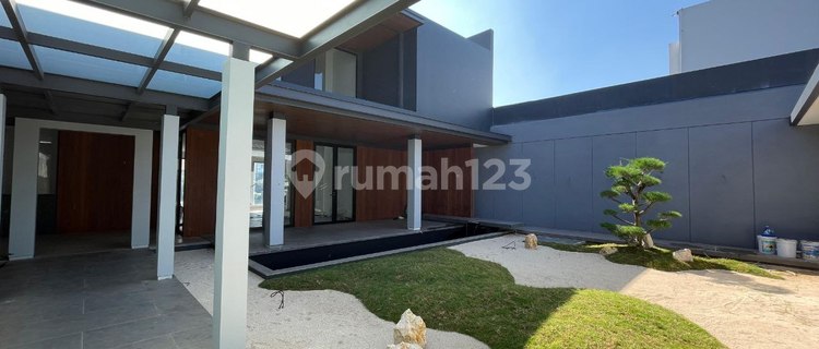 For sale Rumah baru design  minimalis  dan elegan dengan view danau di Kota Baru Parahyangan INT 1