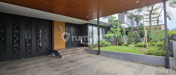 Rumah Semi Furnish Nayapati Kota Baru Parahyangan 1