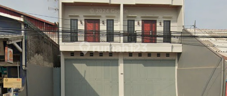 For Rent: New 3-Story Shop House Ready to Occupy Near Cirebon City Center 1