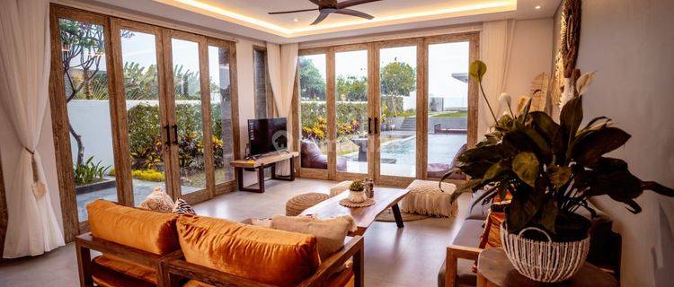 Beachfront Villa Los Pantai Keramas Gianyar 1