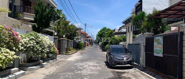 Dijual Rumah One Gate System di Jalan Imam Bonjol Denpasar 1