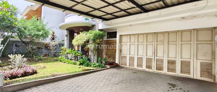 Rumah Modern Batununggal Estate Bandung 1