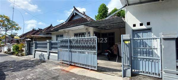 Dijual Rumah Di Perum Gapura Citra Dewata Gatsu Barat 1