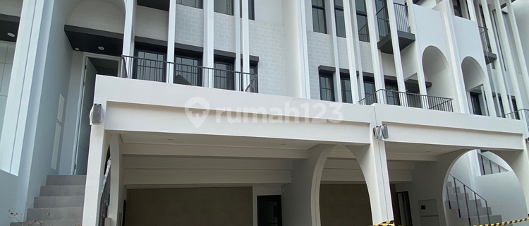 Greenwich BSD Cheapest @ Aether, Brand New Ready to Live New BSD House Handover Comfortable Living Scenic Environment In Greenwich BSD 1