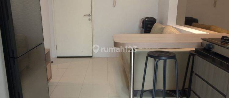 Disewakan 2 bedrooms Apartemen Bassura City Siap Huni diatas mall Basura Cipinang Jakarta Timur 1