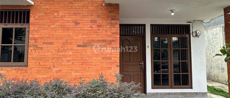 Rumah Sewa Bagus Di Taman Duta Cimanggis 1